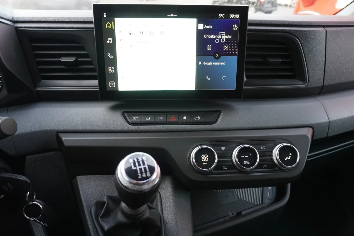 T35 2.0 dCi 170PK L3H2 met COMPLETE WERKPLAATS INRICHTING Nr. V139 | Climate | Cruise | Camera | Apple- Android
