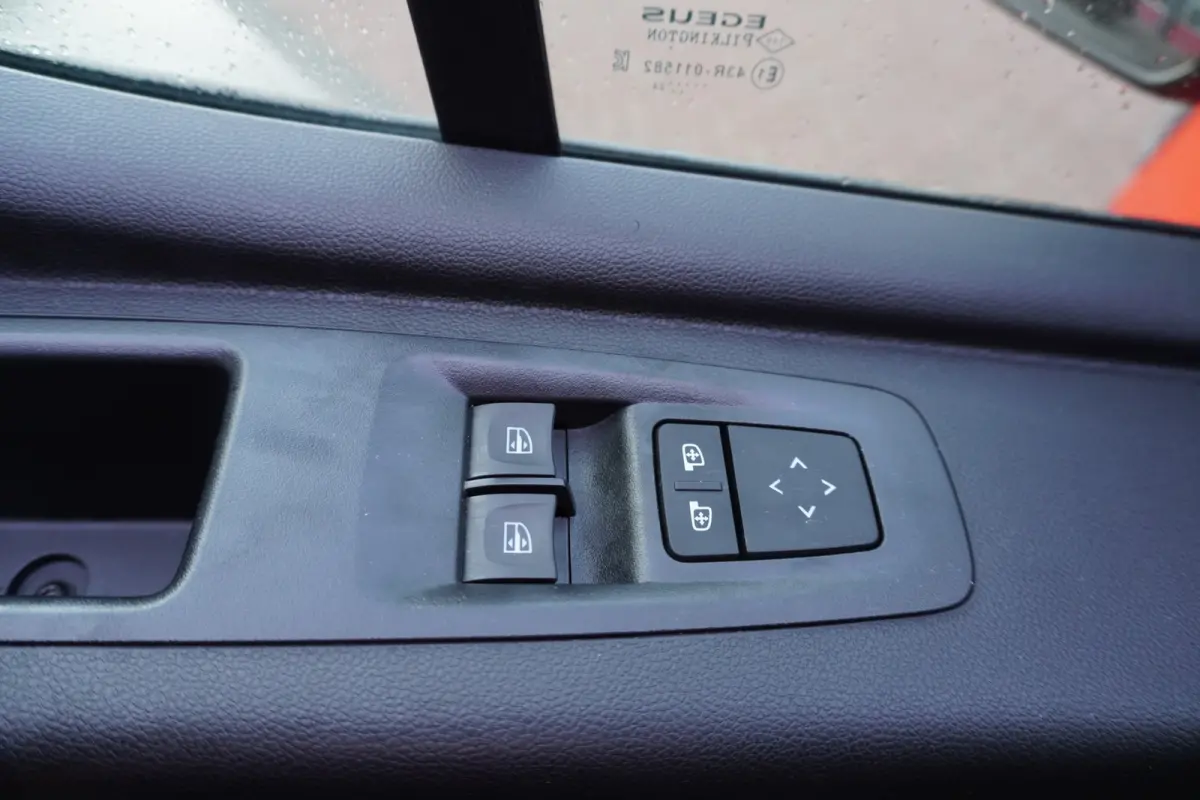 T35 2.0 dCi 170PK L3H2 met COMPLETE WERKPLAATS INRICHTING Nr. V139 | Climate | Cruise | Camera | Apple- Android