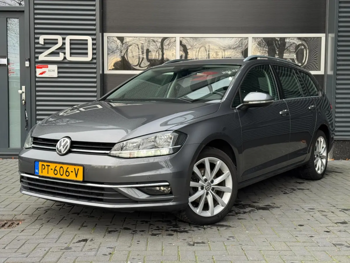 7.5 1.0 TSI Highline | DIGITAL DASH | CRUISE | CAMERA | PDC | TREKHAAK | DEALER ONDERHOUDEN