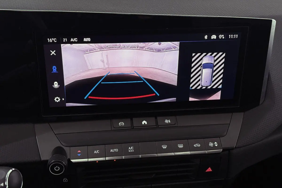 1.2 Edition / Camera / Apple CarPlay / Sensoren