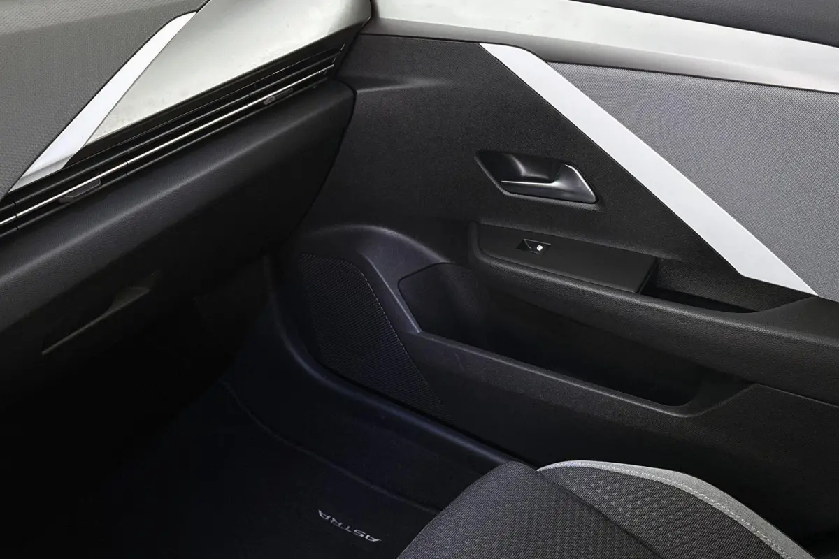1.2 Edition / Camera / Apple CarPlay / Sensoren