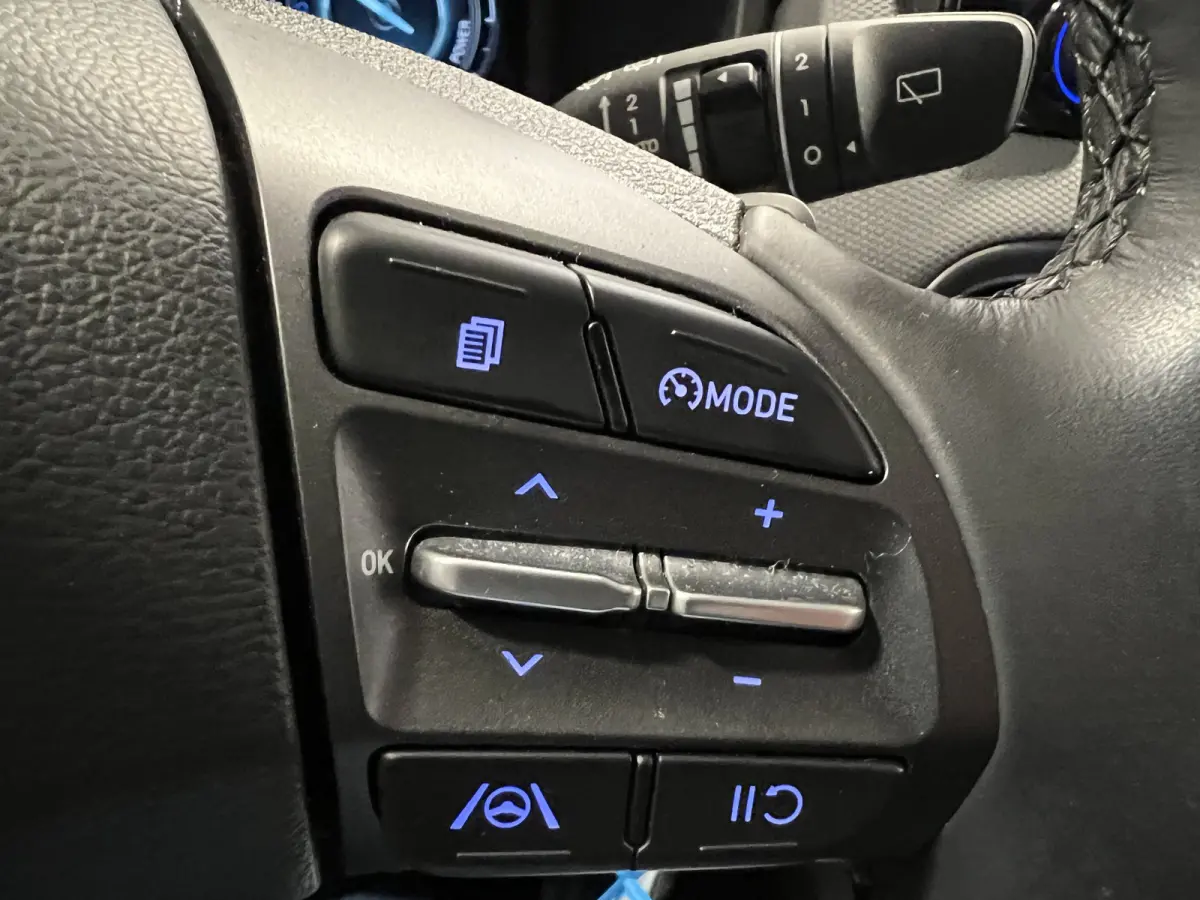 1.6 GDI HEV | Android Auto/Apple Carplay | LM Velgen 16" | Cruise Control Adaptief | Achteruitrijcamera | Airco | DAB | Onderhoud compleet |