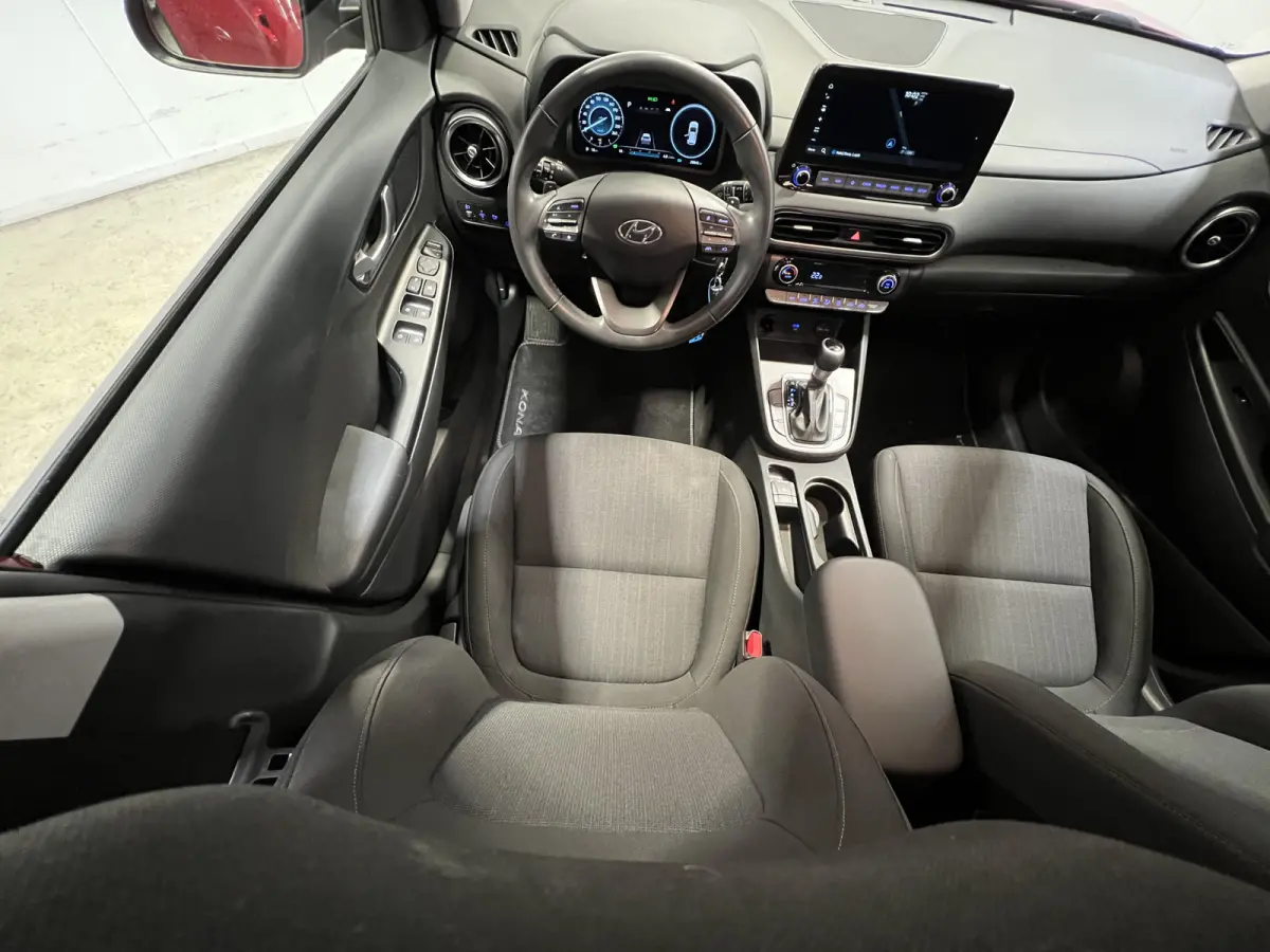 1.6 GDI HEV | Android Auto/Apple Carplay | LM Velgen 16" | Cruise Control Adaptief | Achteruitrijcamera | Airco | DAB | Onderhoud compleet |