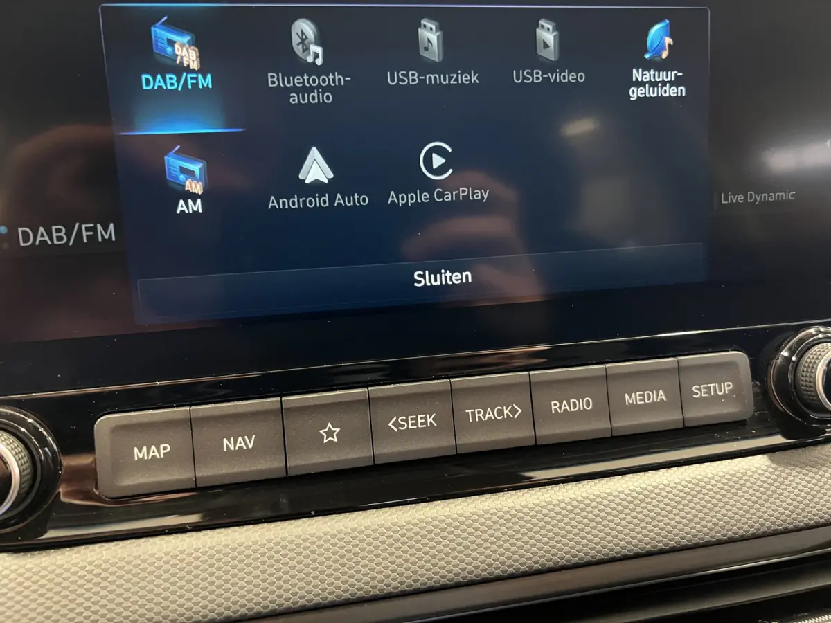 1.6 GDI HEV | Android Auto/Apple Carplay | LM Velgen 16" | Cruise Control Adaptief | Achteruitrijcamera | Airco | DAB | Onderhoud compleet |