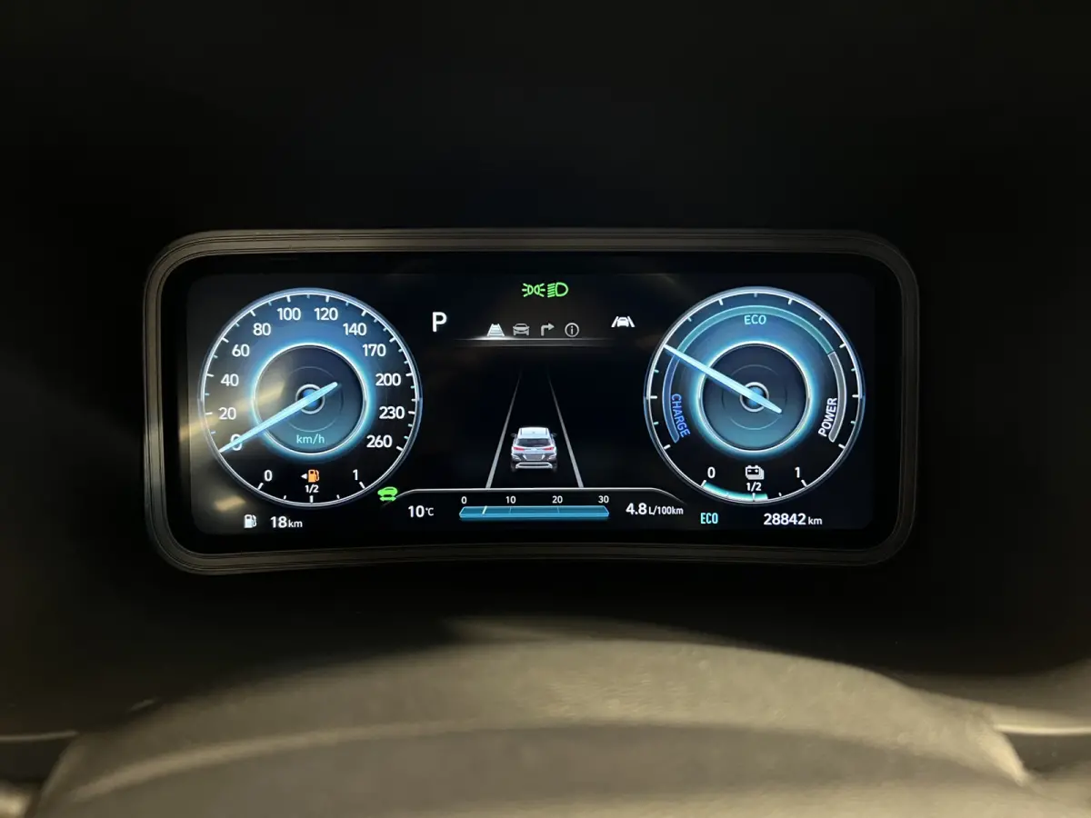 1.6 GDI HEV | Android Auto/Apple Carplay | LM Velgen 16" | Cruise Control Adaptief | Achteruitrijcamera | Airco | DAB | Onderhoud compleet |