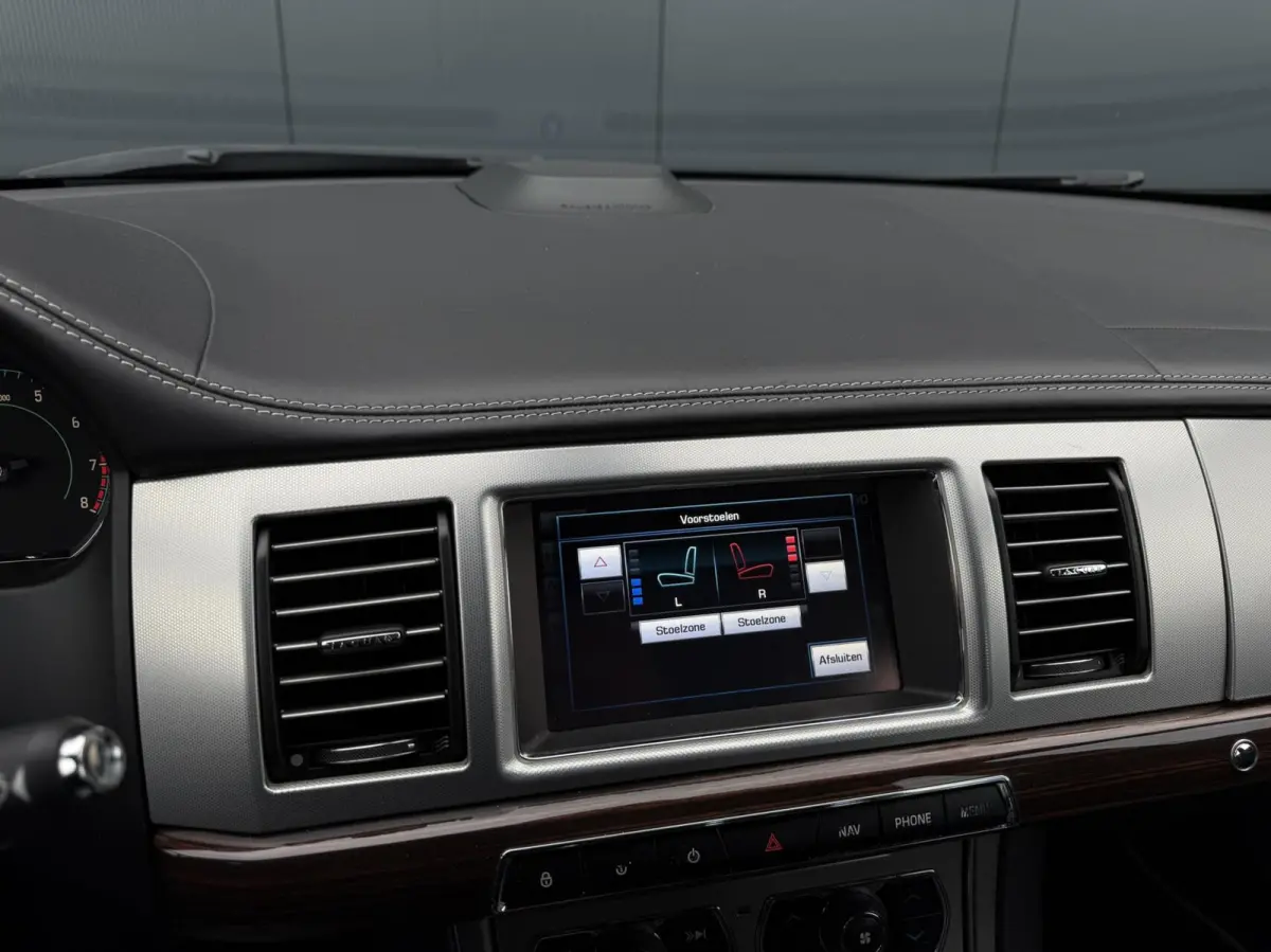 5.0 V8 385PK Portfolio Nieuw Model - Leder - Alcantara Hemel