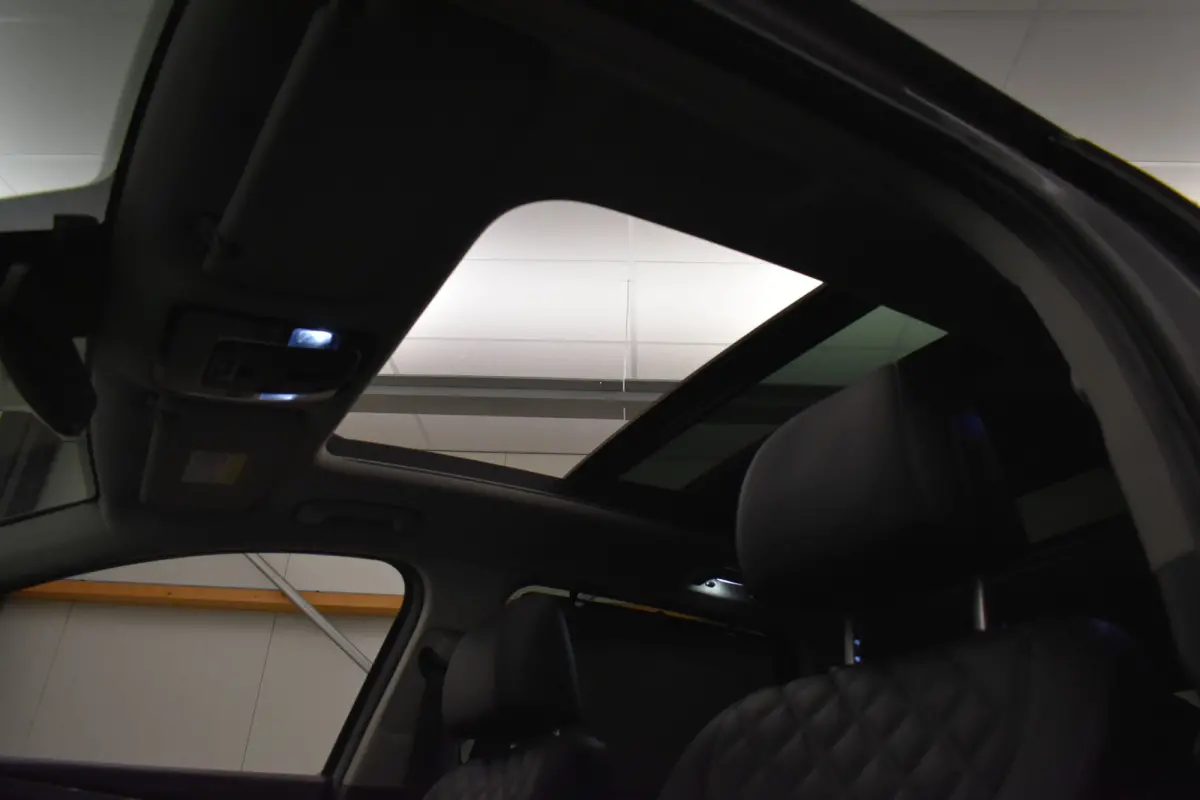 1.6 T-GDI PHEV 266Pk Premium Sky 7p. Pano Cam El-Stoelen + Aklep Dhoek