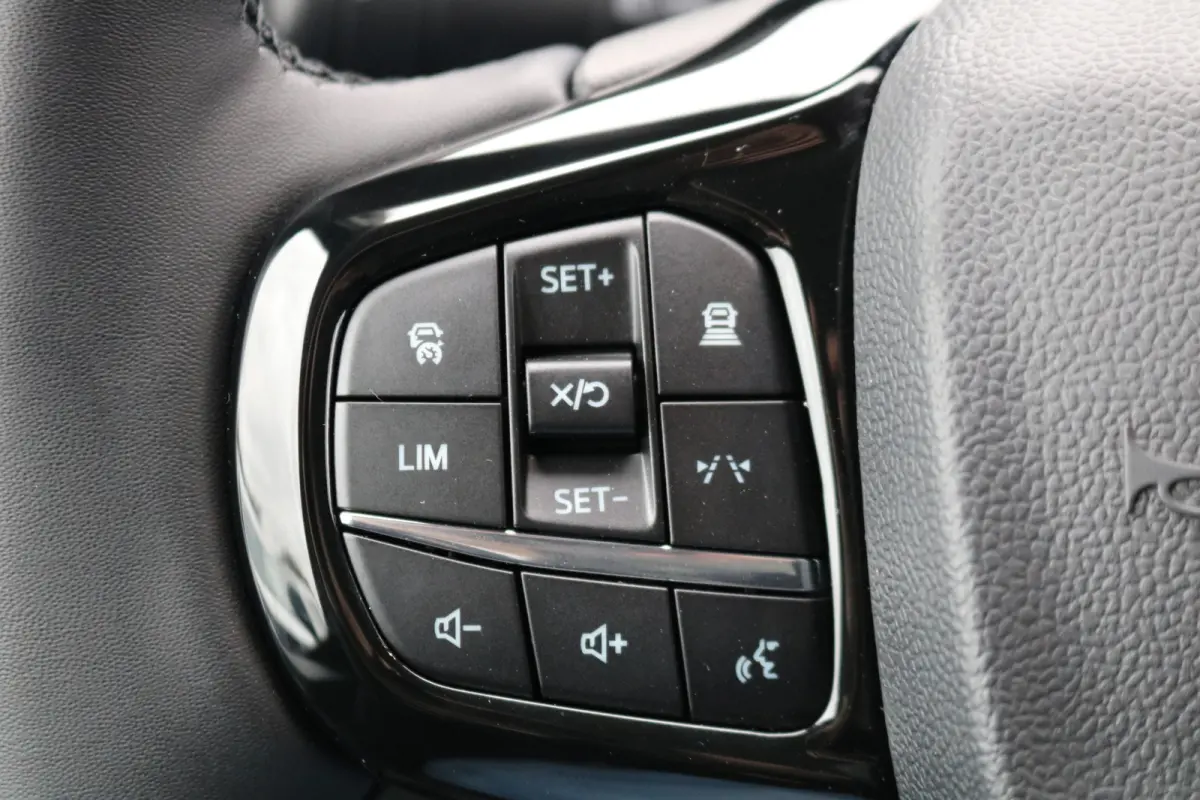L2 H1 Limited 218pk 2x schuifdeur Led 360 Camera B&O