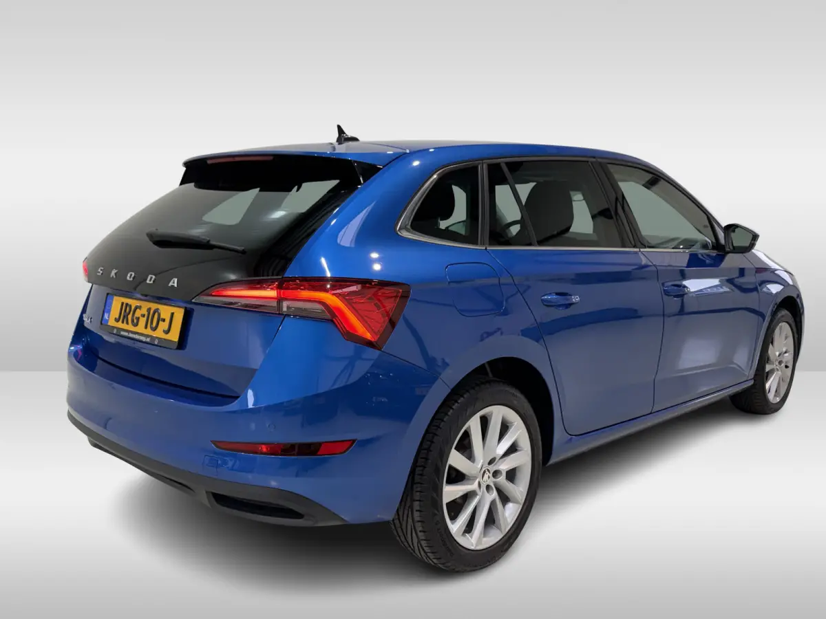 1.0 TSI 110pk DSG Ambition