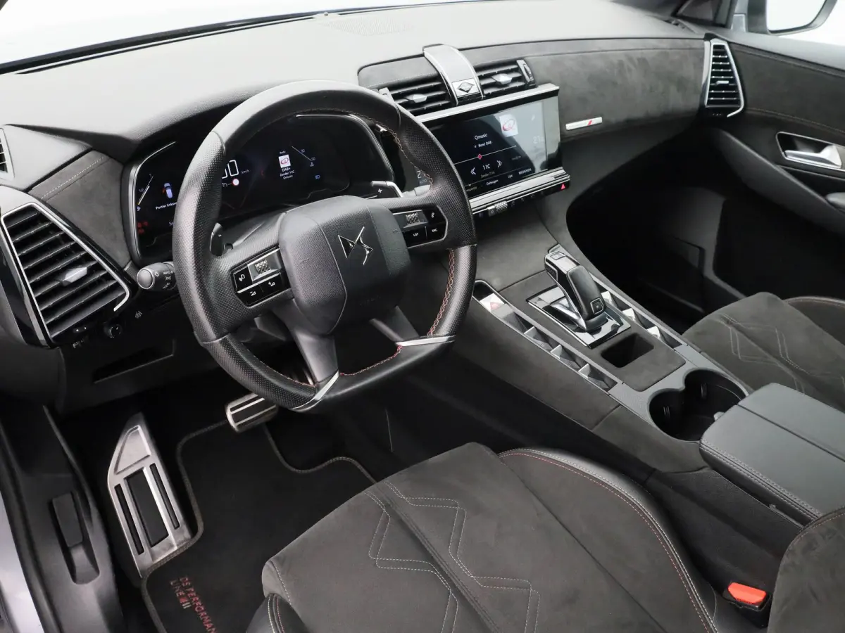 1.2 PureTech 130 PK Automaat Performance Line | CAMERA | CARPLAY
