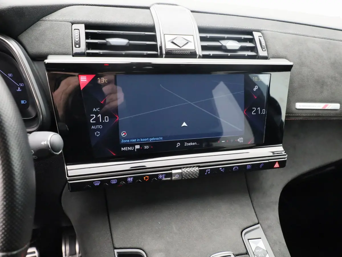 1.2 PureTech 130 PK Automaat Performance Line | CAMERA | CARPLAY