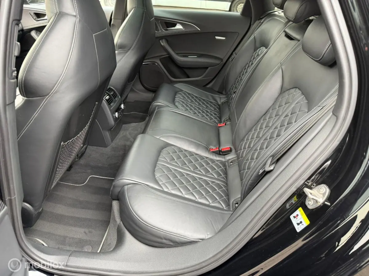 4.0 TFSI S-Line 450PK