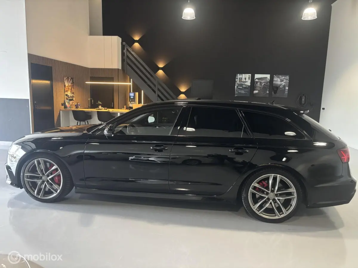 4.0 TFSI S-Line 450PK