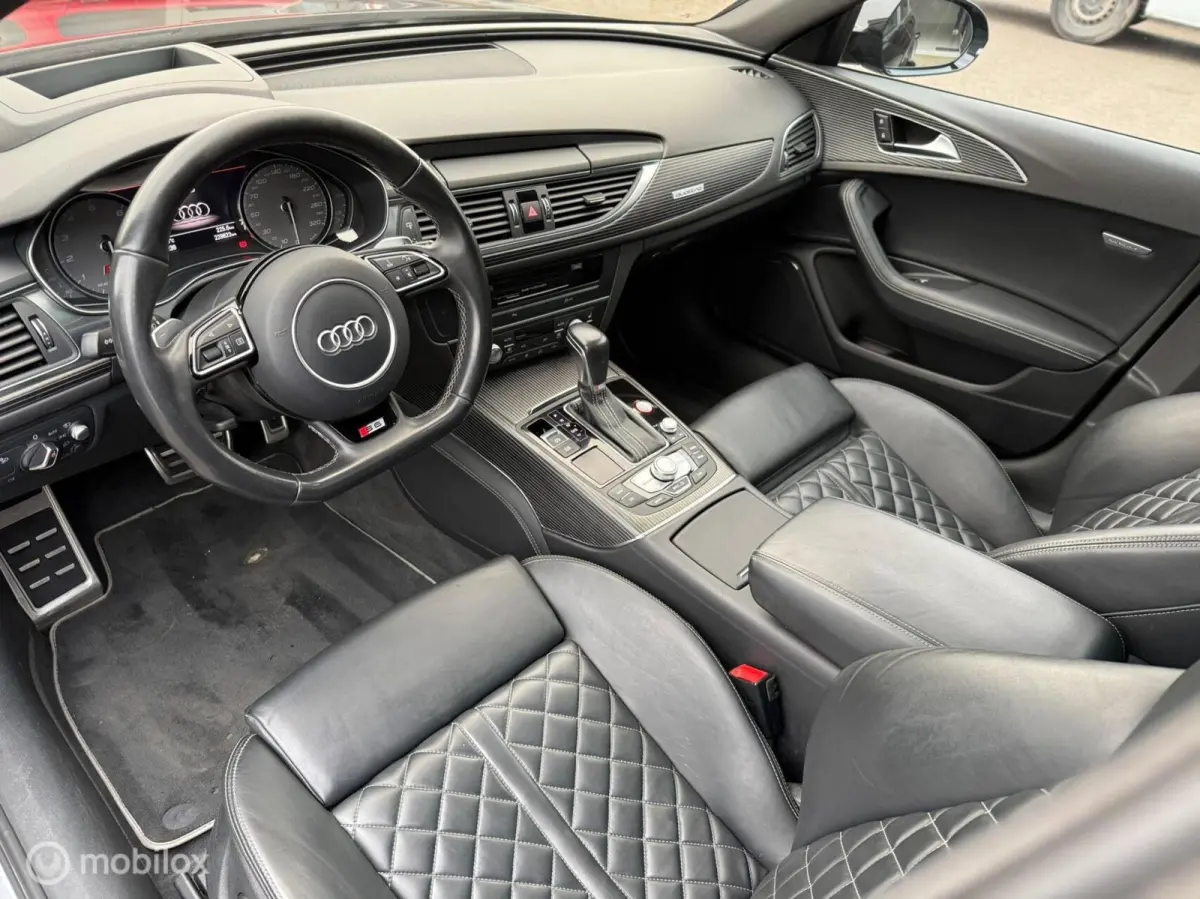 4.0 TFSI S-Line 450PK