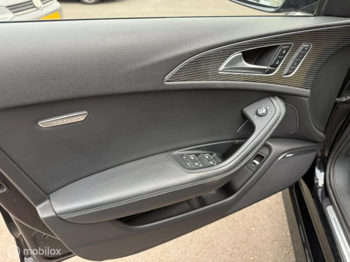 4.0 TFSI S-Line 450PK