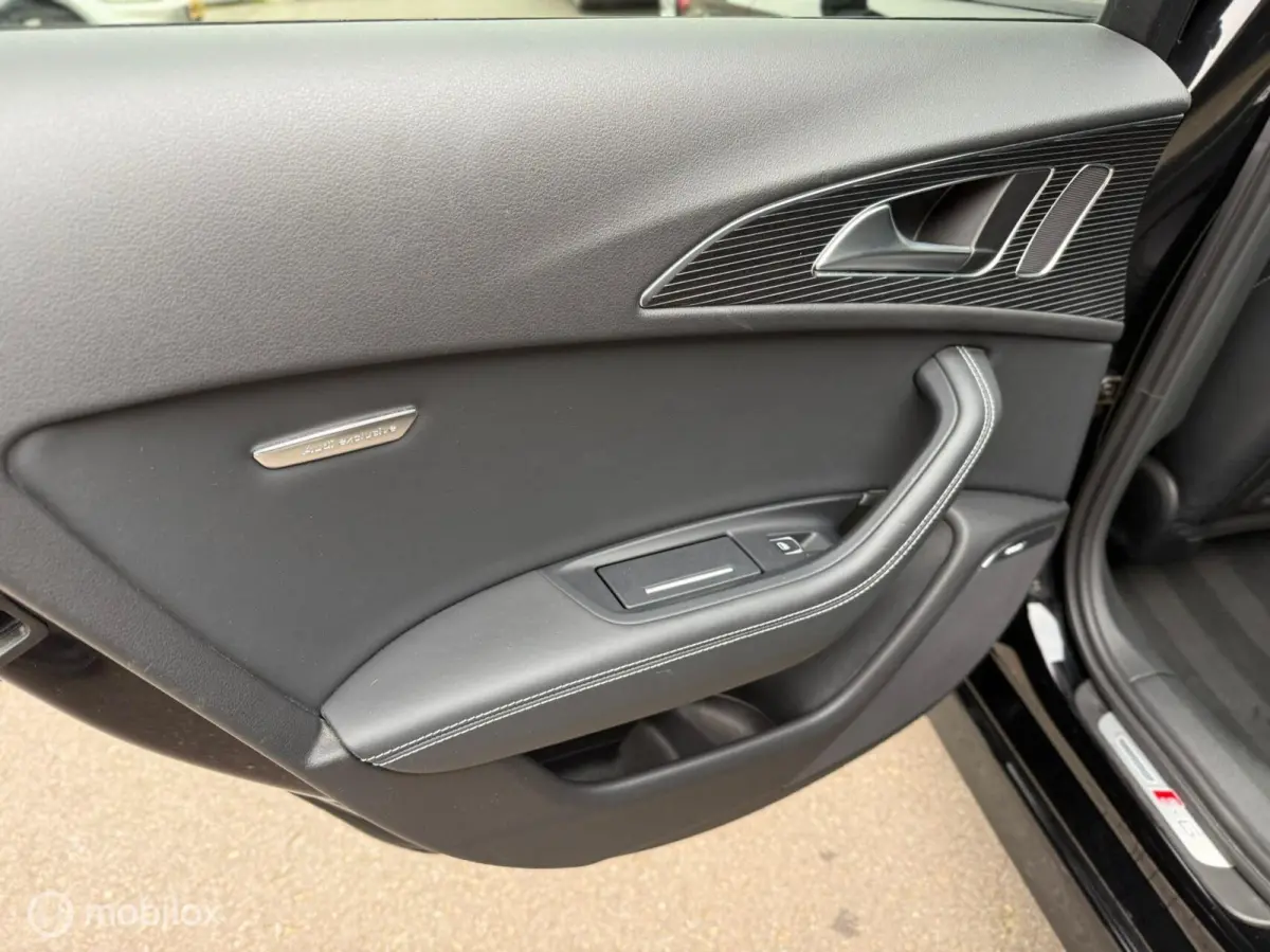 4.0 TFSI S-Line 450PK