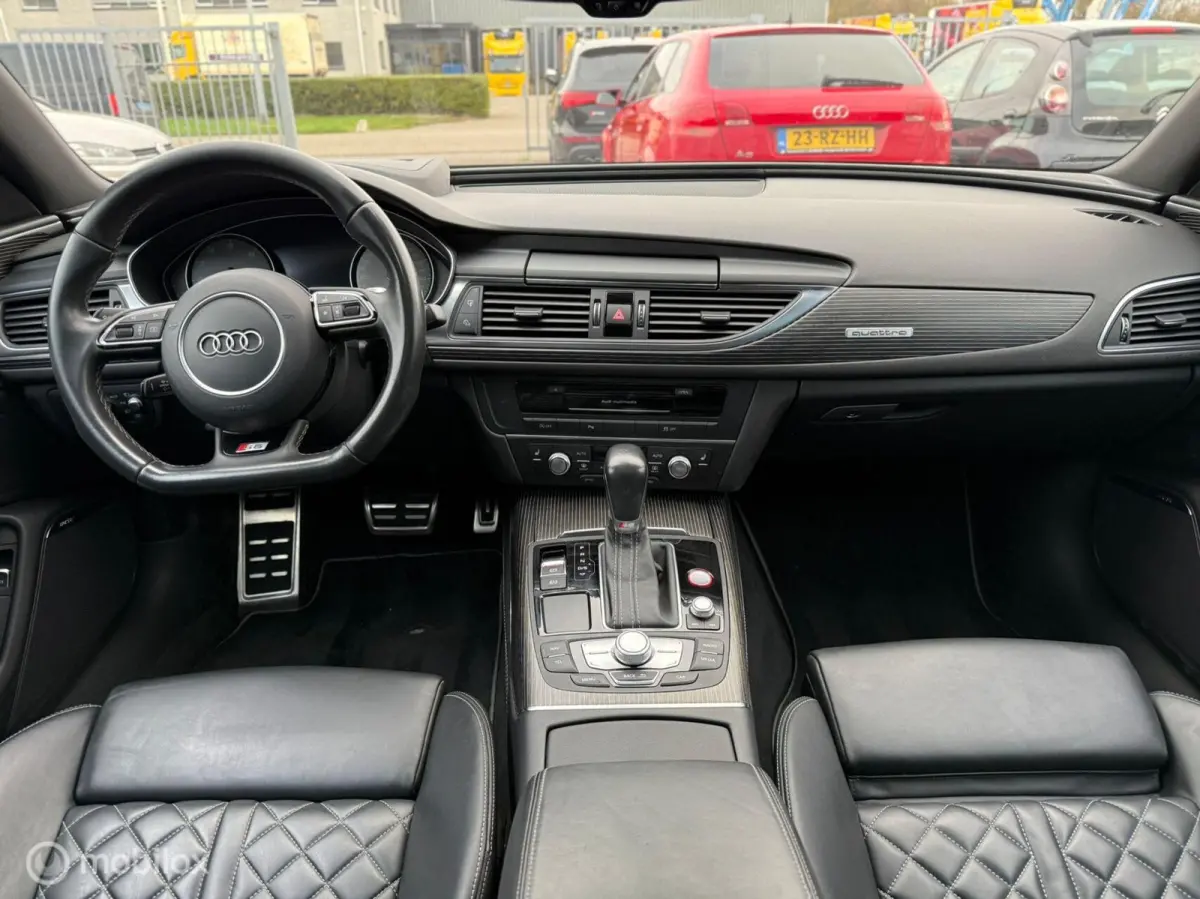 4.0 TFSI S-Line 450PK