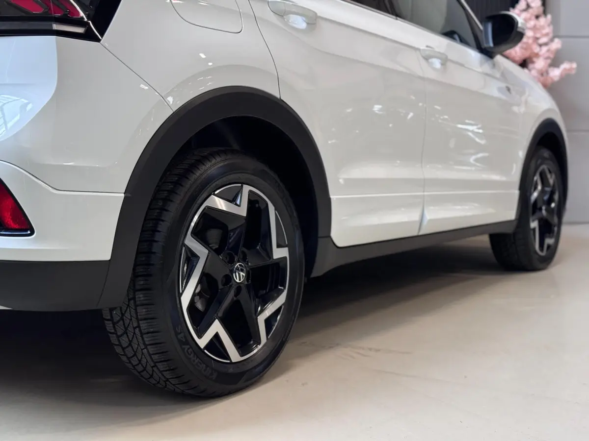 1.5 TSI R-Line DSG | IQ LED | CAMERA | TREKHAAK | NIEUWSTAAT!