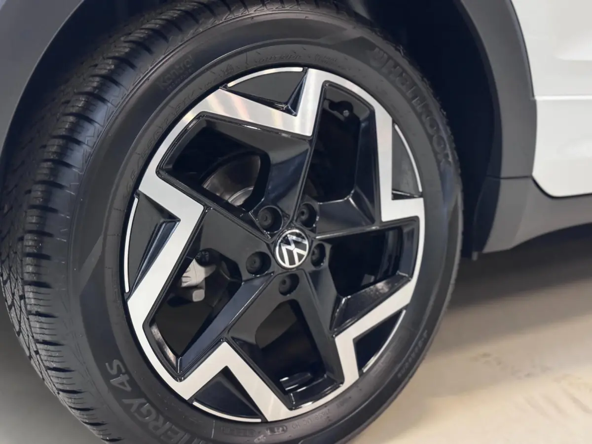 1.5 TSI R-Line DSG | IQ LED | CAMERA | TREKHAAK | NIEUWSTAAT!