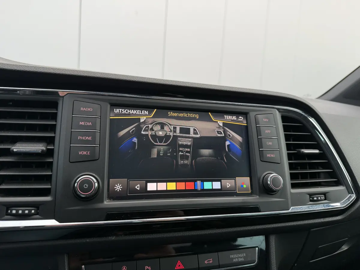 1.4 EcoTSI 150pk DSG Xcellence | Pano dak | Trekhaak | Camera
