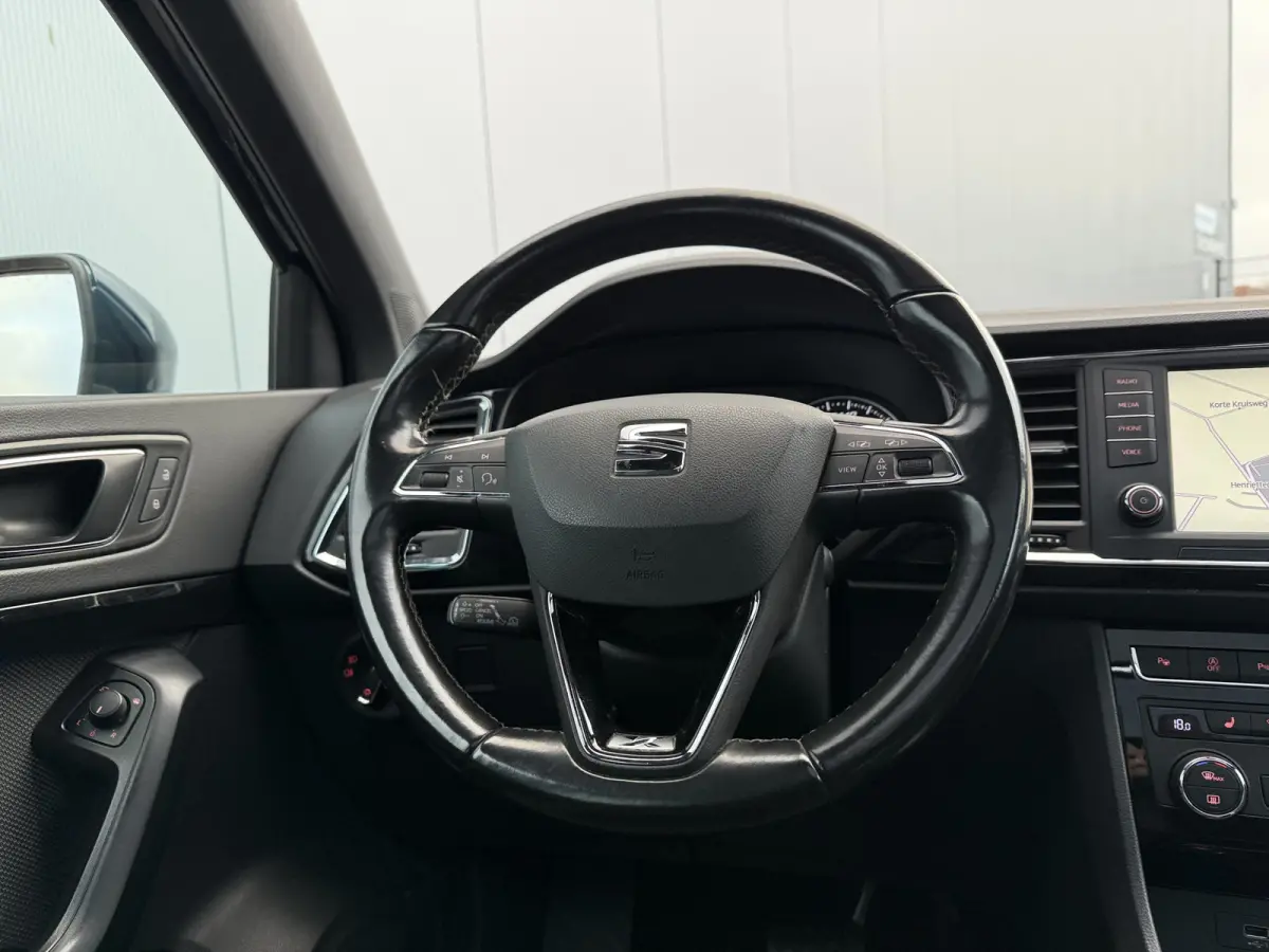 1.4 EcoTSI 150pk DSG Xcellence | Pano dak | Trekhaak | Camera