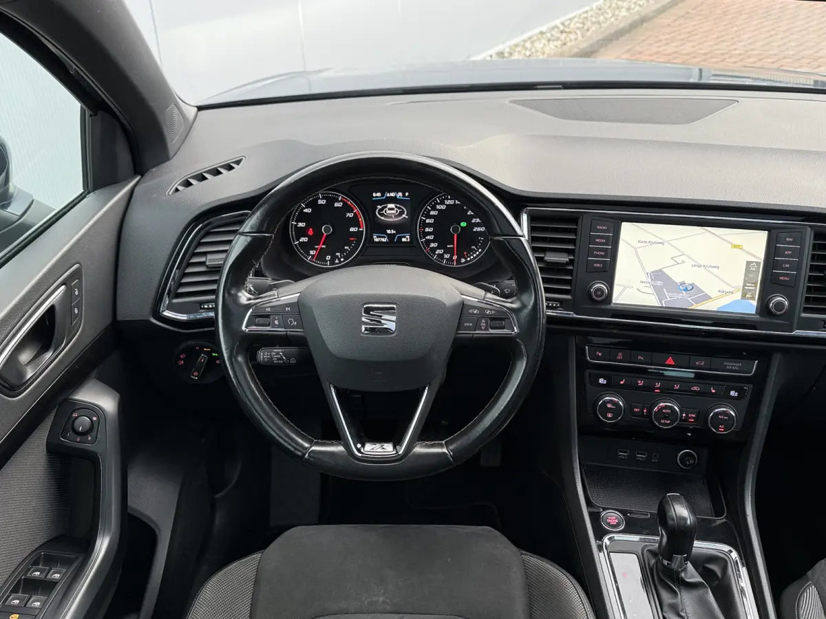 1.4 EcoTSI 150pk DSG Xcellence | Pano dak | Trekhaak | Camera