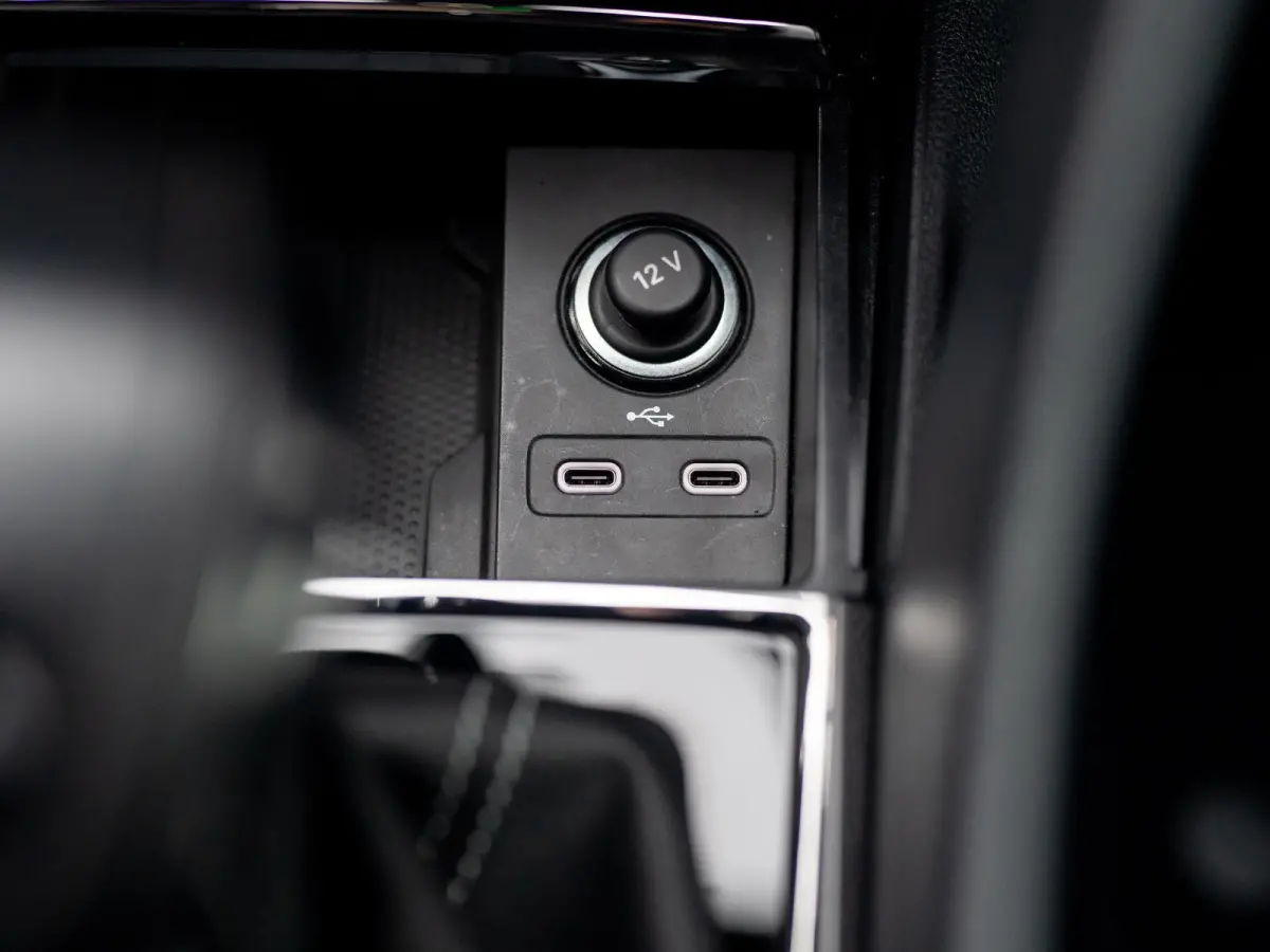 1.5 TSI ACT Sportline Business | Elk. A- Klep | Camera | 19'' | Adapt. Cr. | Keyless | Stoel & Stuur verw. | Prijs Rijklaar!!
