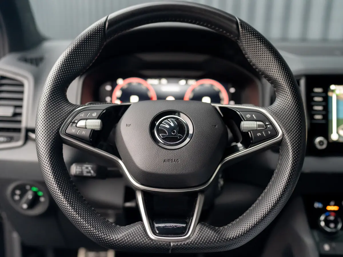 1.5 TSI ACT Sportline Business | Elk. A- Klep | Camera | 19'' | Adapt. Cr. | Keyless | Stoel & Stuur verw. | Prijs Rijklaar!!