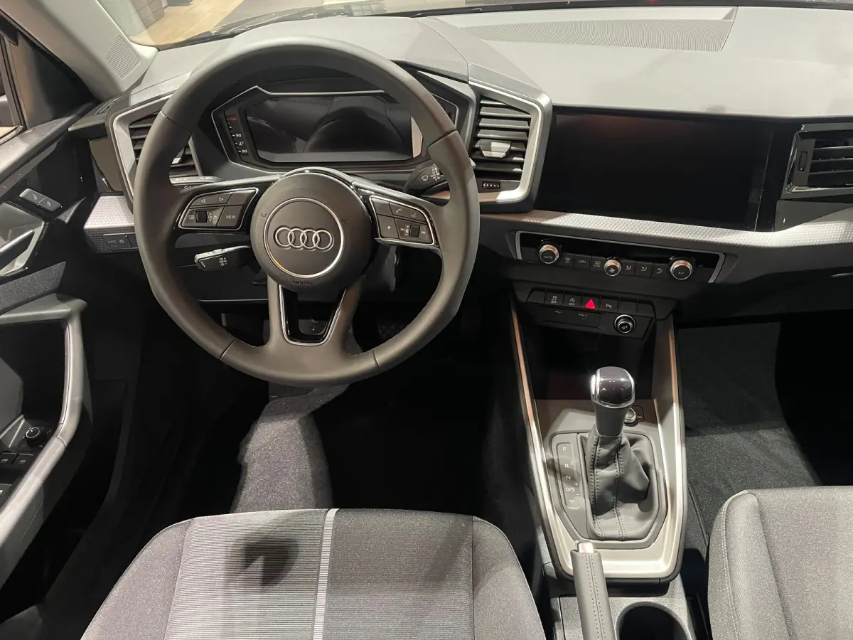 25 TFSI 95PK Advanced edition | CRUISE CONTROL | APP. CONNECT | VIRTUAL COCKPIT | FULL LED | DAB+ | AIRCO