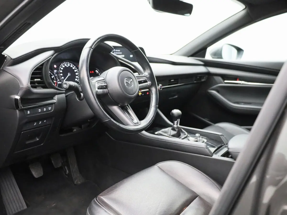 2.0 e-SkyActiv-X M Hybrid 186 Comfort | 186 PK |  Apple Carplay/Android Auto | Cruise Control | Lederen Bekleding | Stoelverwarming | Head-up Display | Achteruitrijcamera |