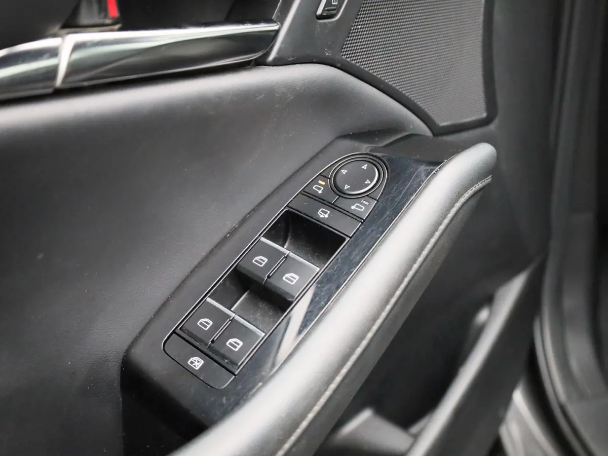 2.0 e-SkyActiv-X M Hybrid 186 Comfort | 186 PK |  Apple Carplay/Android Auto | Cruise Control | Lederen Bekleding | Stoelverwarming | Head-up Display | Achteruitrijcamera |