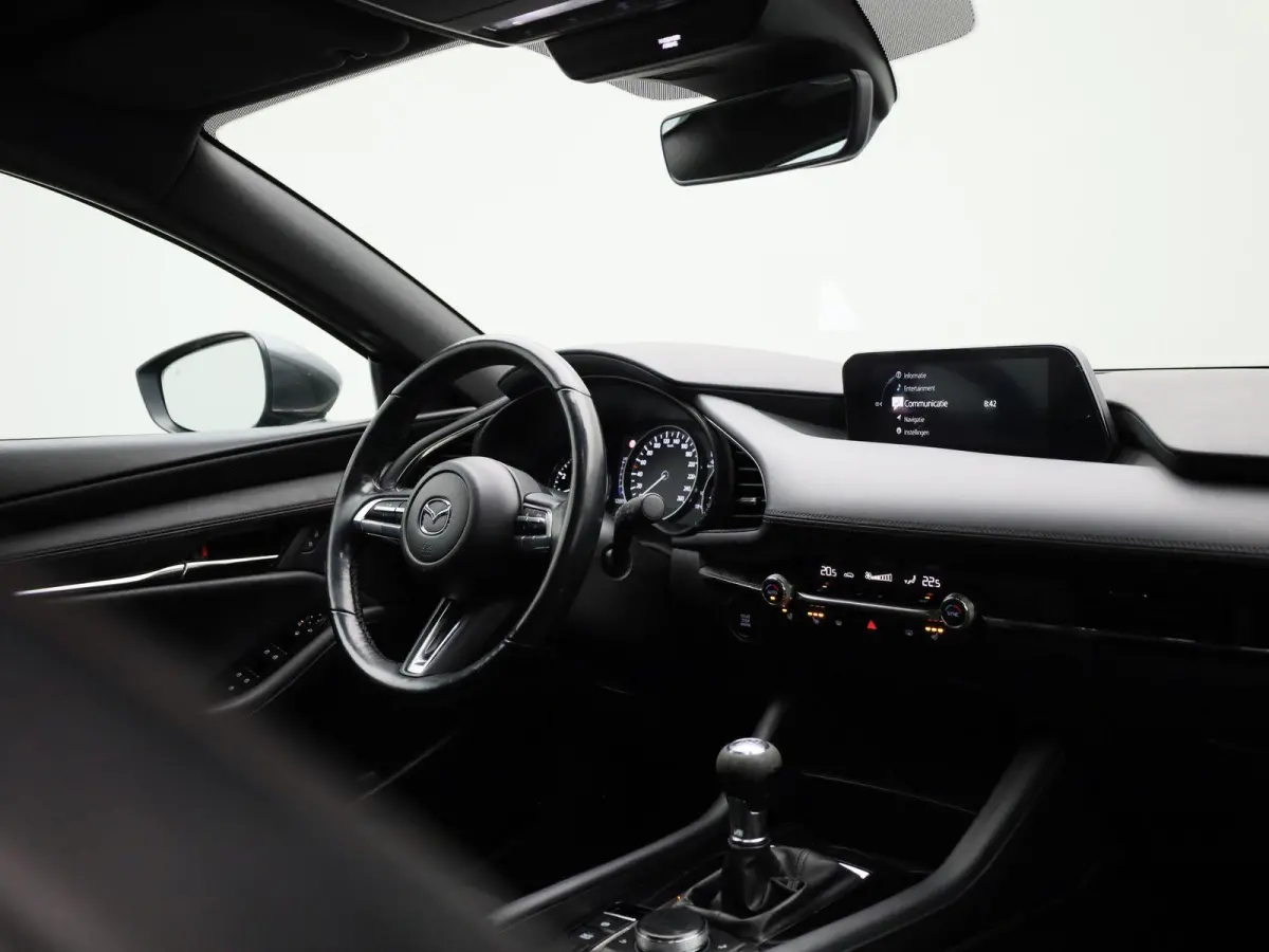 2.0 e-SkyActiv-X M Hybrid 186 Comfort | 186 PK |  Apple Carplay/Android Auto | Cruise Control | Lederen Bekleding | Stoelverwarming | Head-up Display | Achteruitrijcamera |