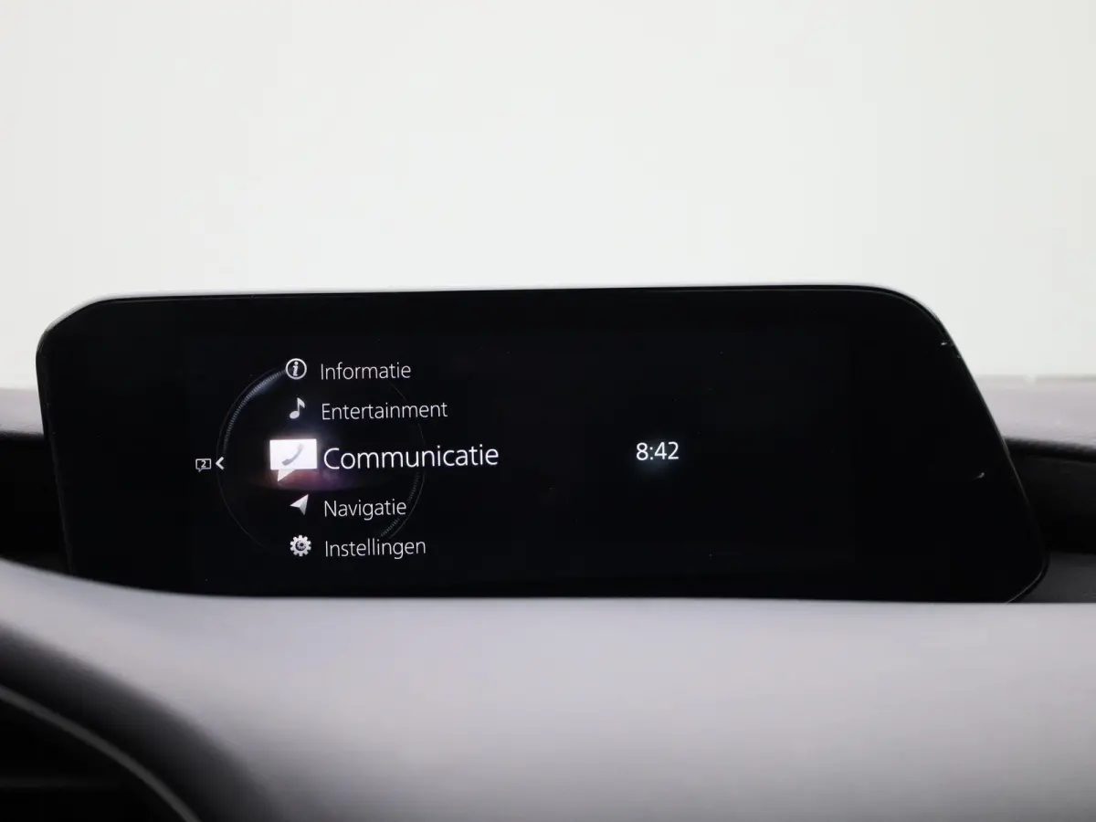 2.0 e-SkyActiv-X M Hybrid 186 Comfort | 186 PK |  Apple Carplay/Android Auto | Cruise Control | Lederen Bekleding | Stoelverwarming | Head-up Display | Achteruitrijcamera |
