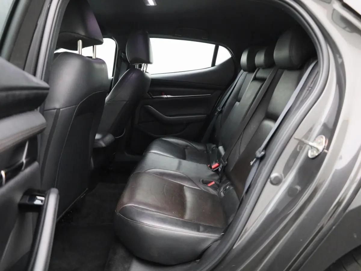 2.0 e-SkyActiv-X M Hybrid 186 Comfort | 186 PK |  Apple Carplay/Android Auto | Cruise Control | Lederen Bekleding | Stoelverwarming | Head-up Display | Achteruitrijcamera |