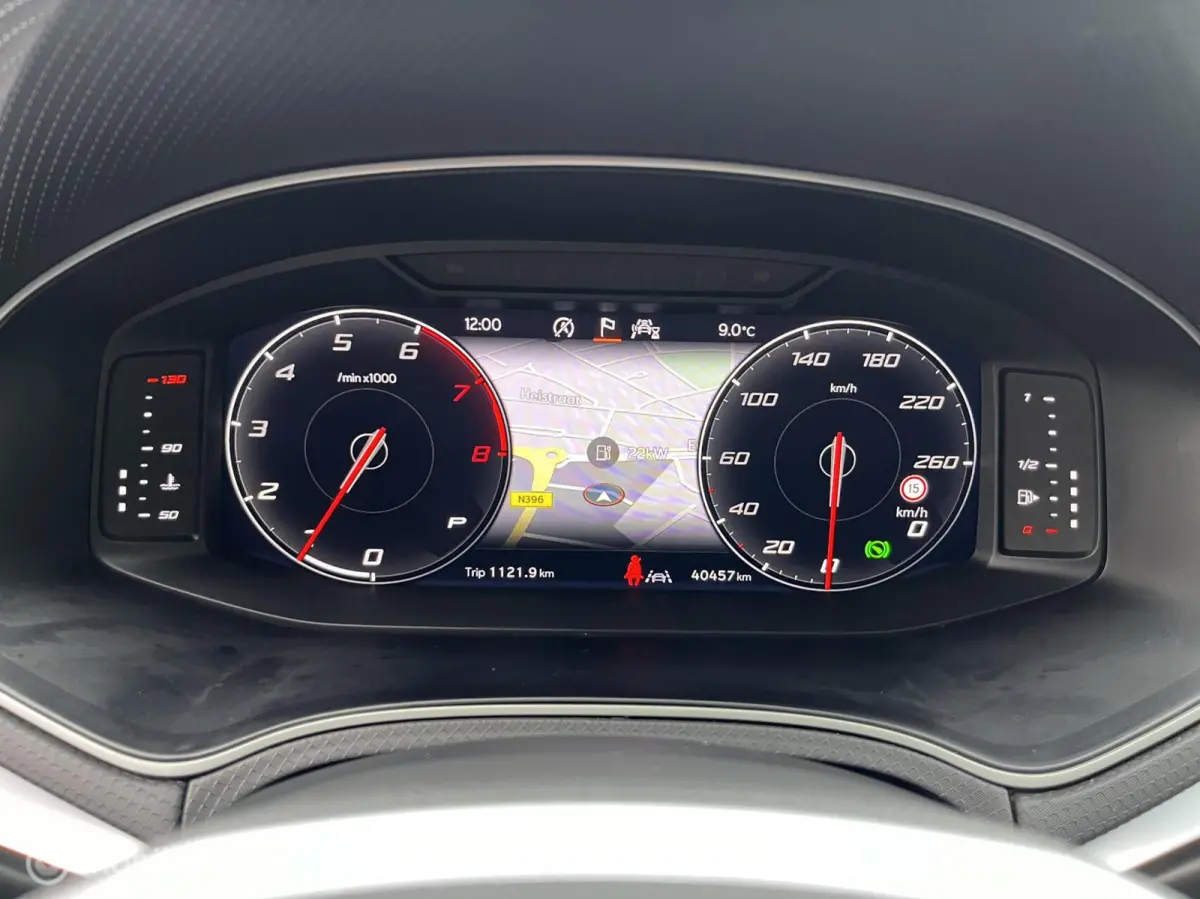 1.0 EcoTSI FR DSG LED*CAMERA*CRUISE*NAVI*PDC*