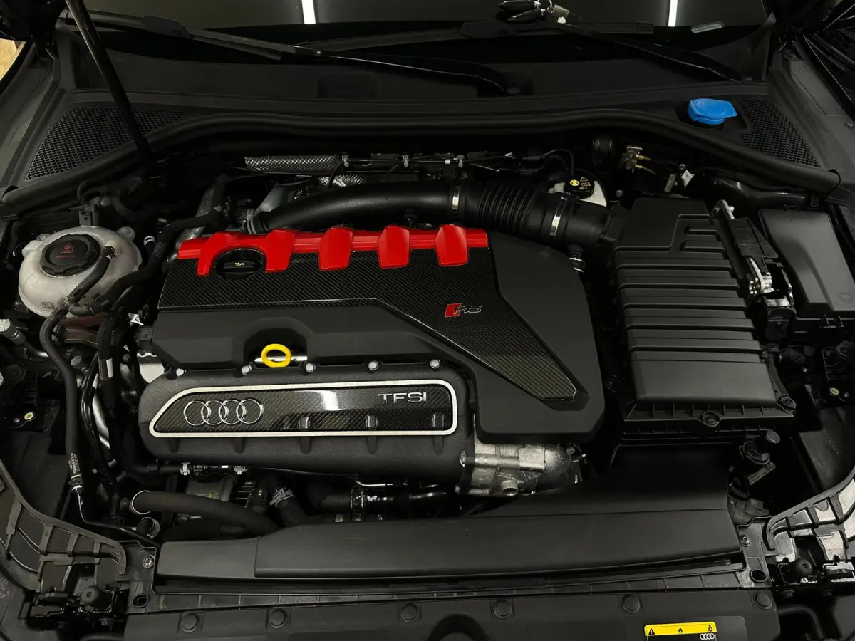 2.5 TFSI quattro HULK PANO/KERAMISCH/B&O/HUD/CARBONSPOILER/VOL