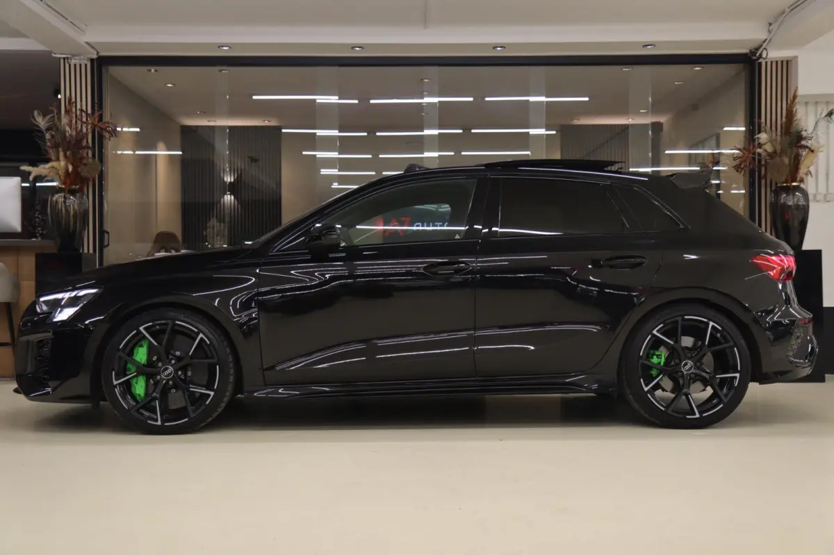 2.5 TFSI quattro HULK PANO/KERAMISCH/B&O/HUD/CARBONSPOILER/VOL