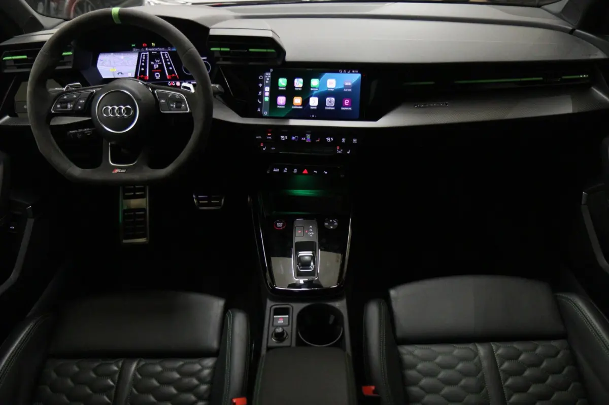 2.5 TFSI quattro HULK PANO/KERAMISCH/B&O/HUD/CARBONSPOILER/VOL