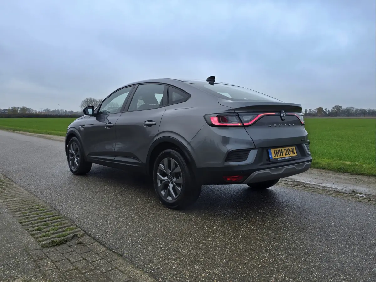 1.6 E-Tech Full Hybrid 145 Evolution - 145 Pk - Euro 6 - ParkeerCamera - Navi - AppleCarplay AndroidAuto