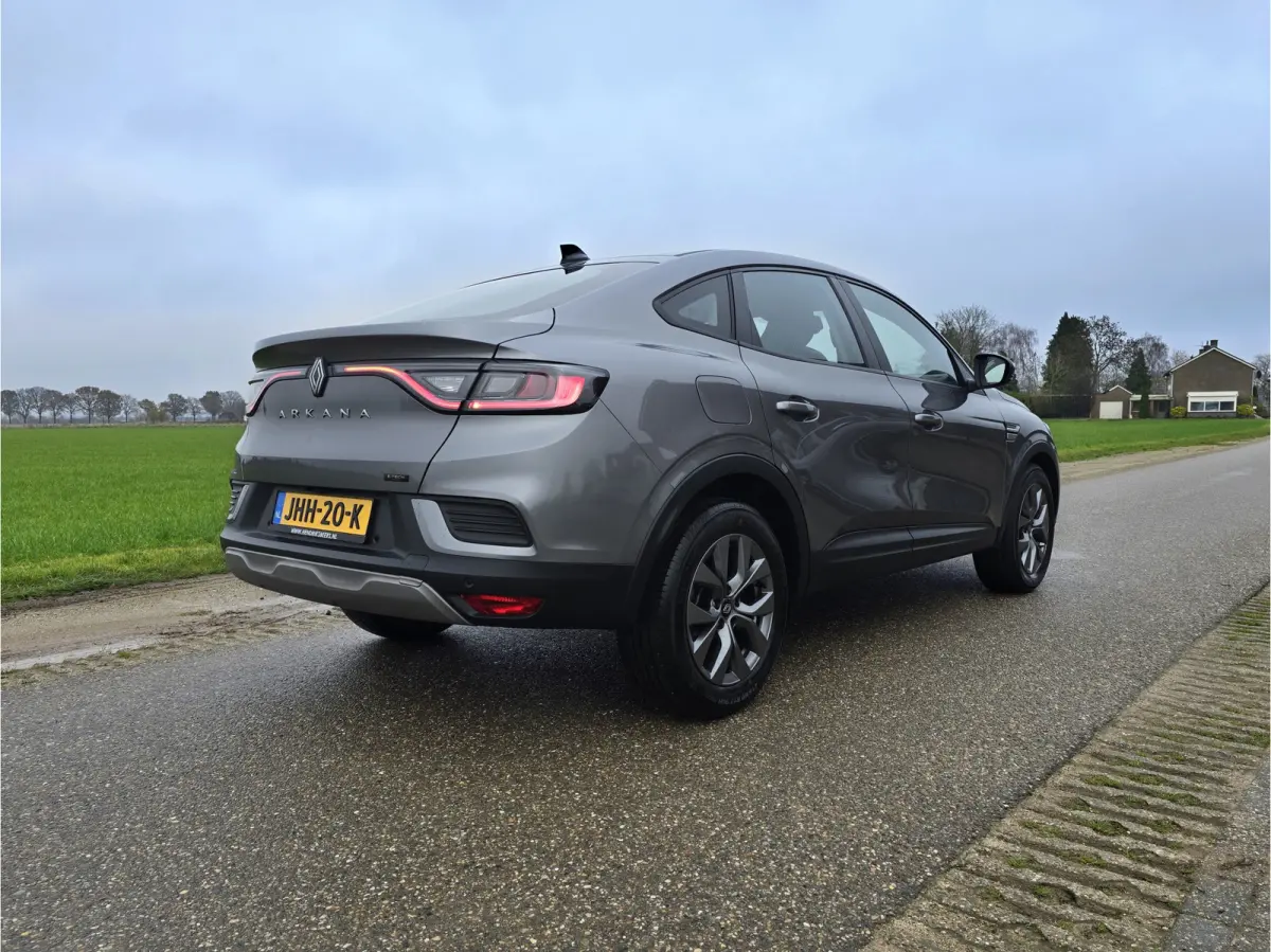 1.6 E-Tech Full Hybrid 145 Evolution - 145 Pk - Euro 6 - ParkeerCamera - Navi - AppleCarplay AndroidAuto