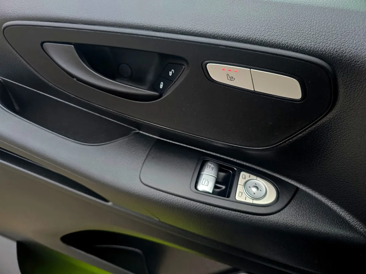 116 CDI L3 H1 - 160 Pk - Euro 6 - Automaat - Navi - ParkeerCamera