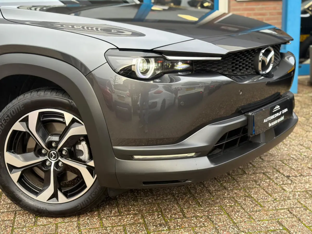 E-SkyActiv R-EV 170 Advantage 2025 AUT NAVI NAP