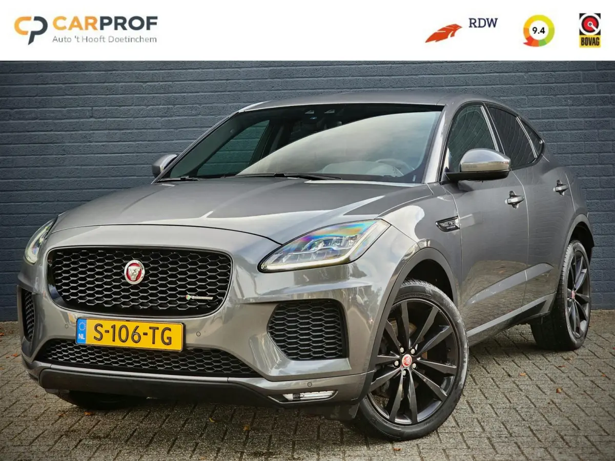 2.0 P200 AWD R-DYNAMIC S / LED / LEDER / NAVI / CAMERA