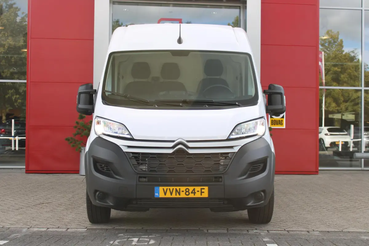 2.2 BlueHDi 120PK L2H2 3.0t 3-ZITS | APPLE CARPLAY/ANDROID AUTO | PARK SENSOREN | CRUISE | AIRCO | TREKHAAK | ALL SEASON BANDEN |