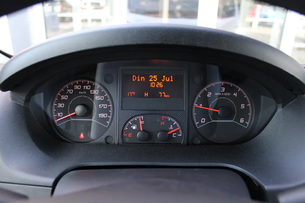2.2 BlueHDi 120PK L2H2 3.0t 3-ZITS | APPLE CARPLAY/ANDROID AUTO | PARK SENSOREN | CRUISE | AIRCO | TREKHAAK | ALL SEASON BANDEN |