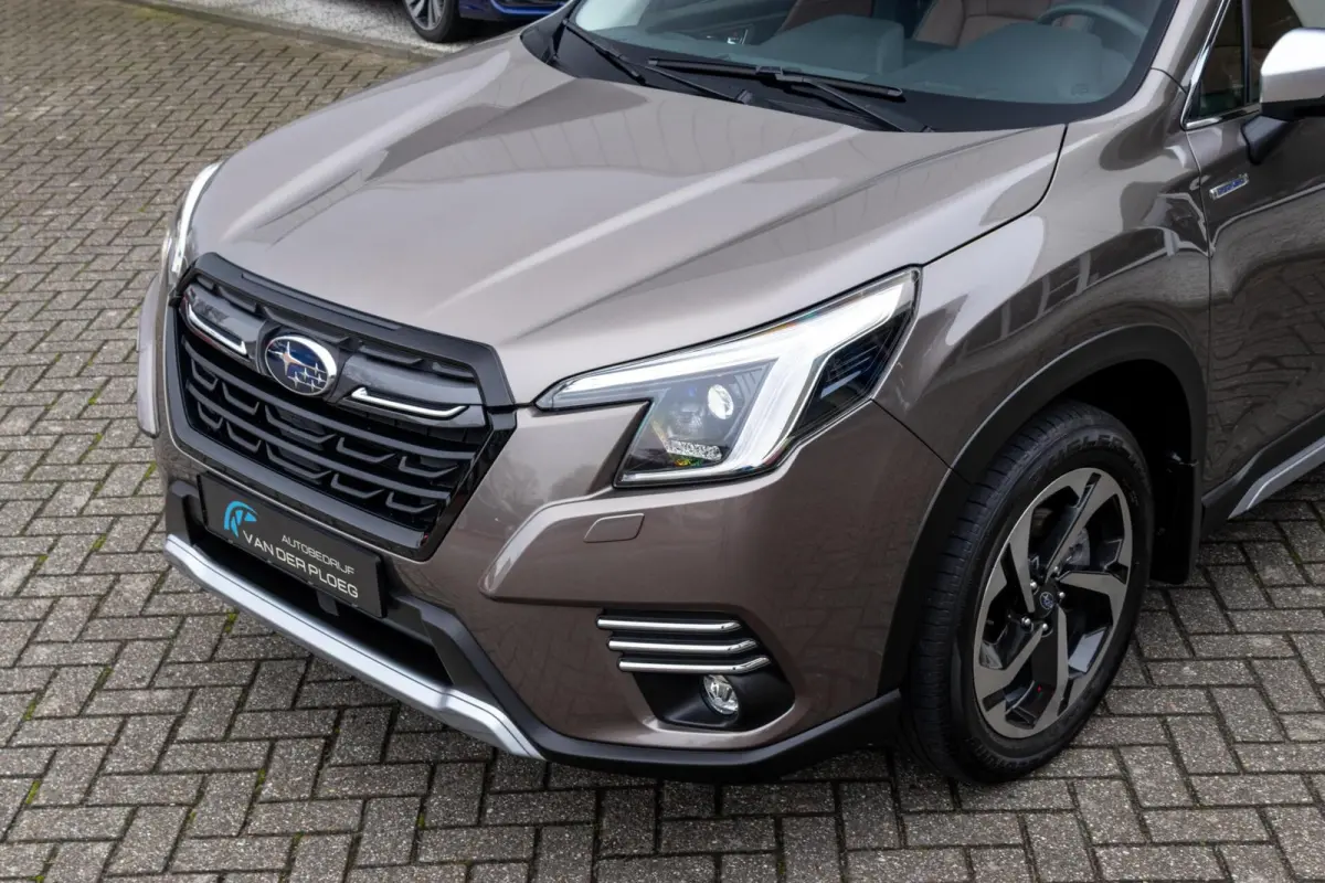 2.0i CVT e-BOXER Premium | Eyesight | Navigatie | Lederen bekleding |
