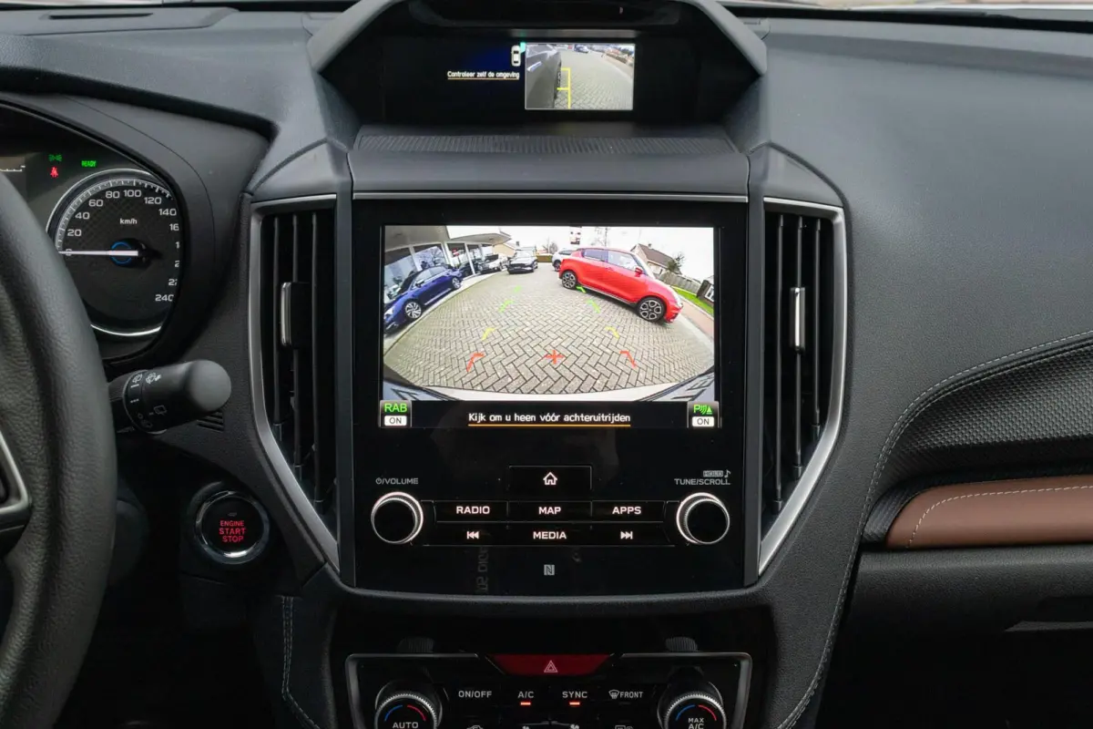 2.0i CVT e-BOXER Premium | Eyesight | Navigatie | Lederen bekleding |