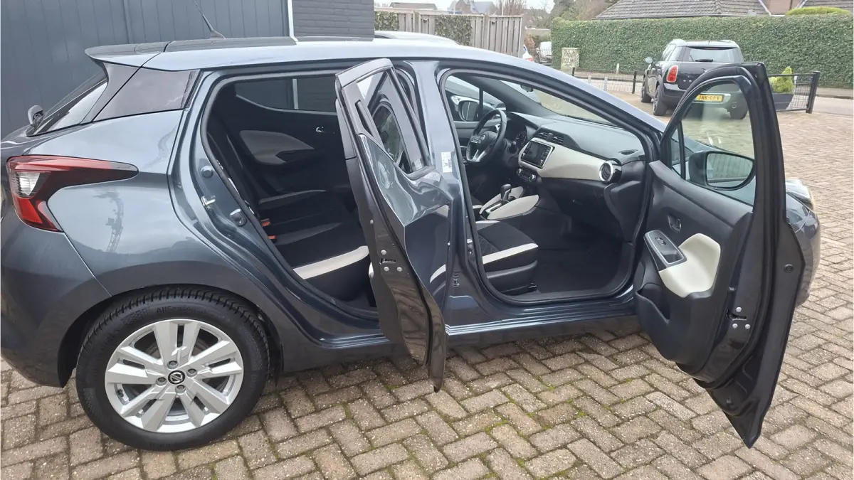 1.0 IG-T Acenta AUTOMAAT - NAVIGATIE