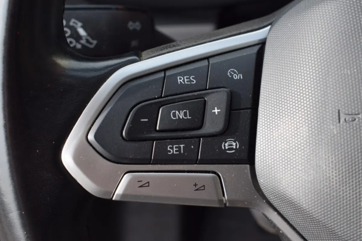 T6.1 2.0 TDI 150 PK L2H1 DC DUBBEL CABINE | AUTOMAAT | ZEER NETTE STAAT
