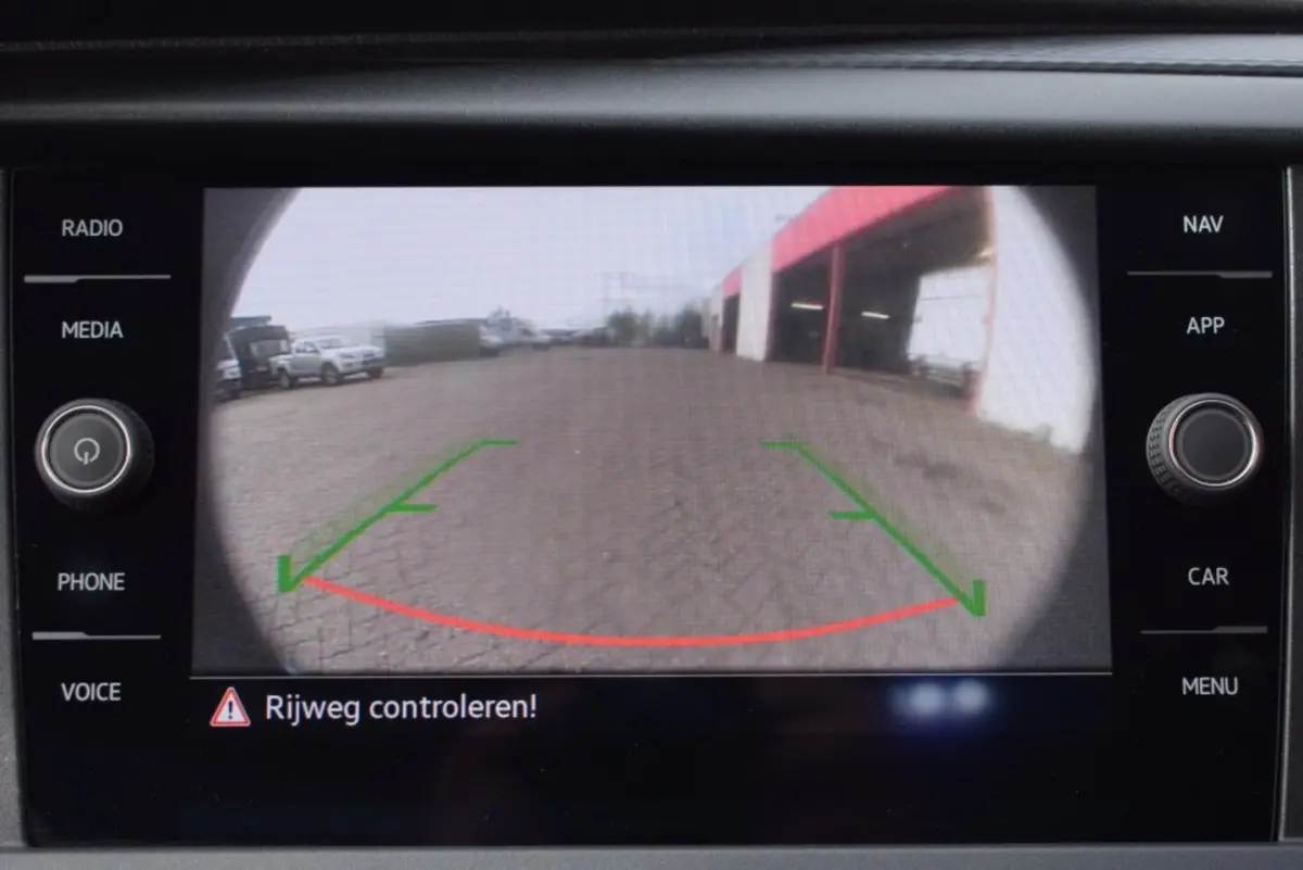 T6.1 2.0 TDI 150 PK L2H1 DC DUBBEL CABINE | AUTOMAAT | ZEER NETTE STAAT